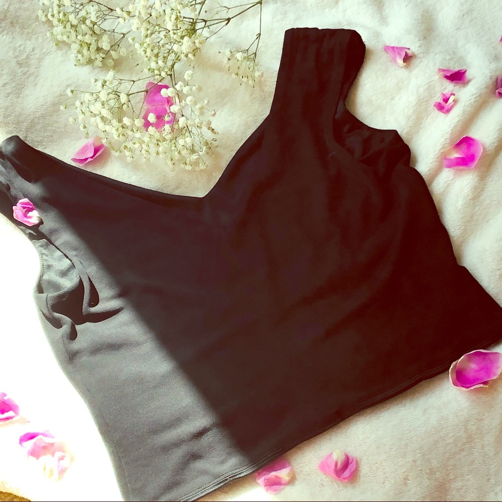 - 🦌Black Top🦌 5 for $30